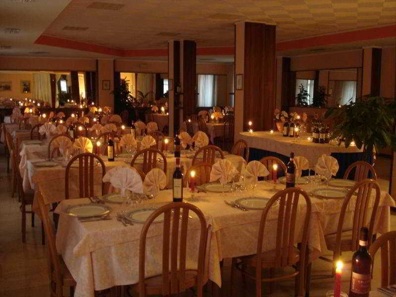 Hotel Augustus Montecatini Terme Exterior foto